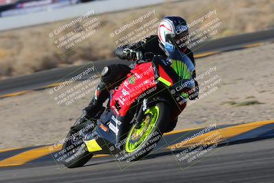 media/Dec-18-2022-SoCal Trackdays (Sun) [[8099a50955]]/Turn 4 (1pm)/